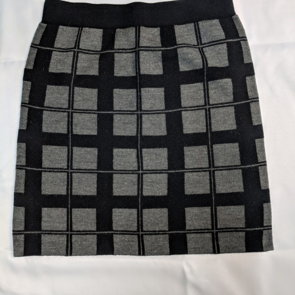 Wool and Acrylic Willi Smith Skirt Size Medium